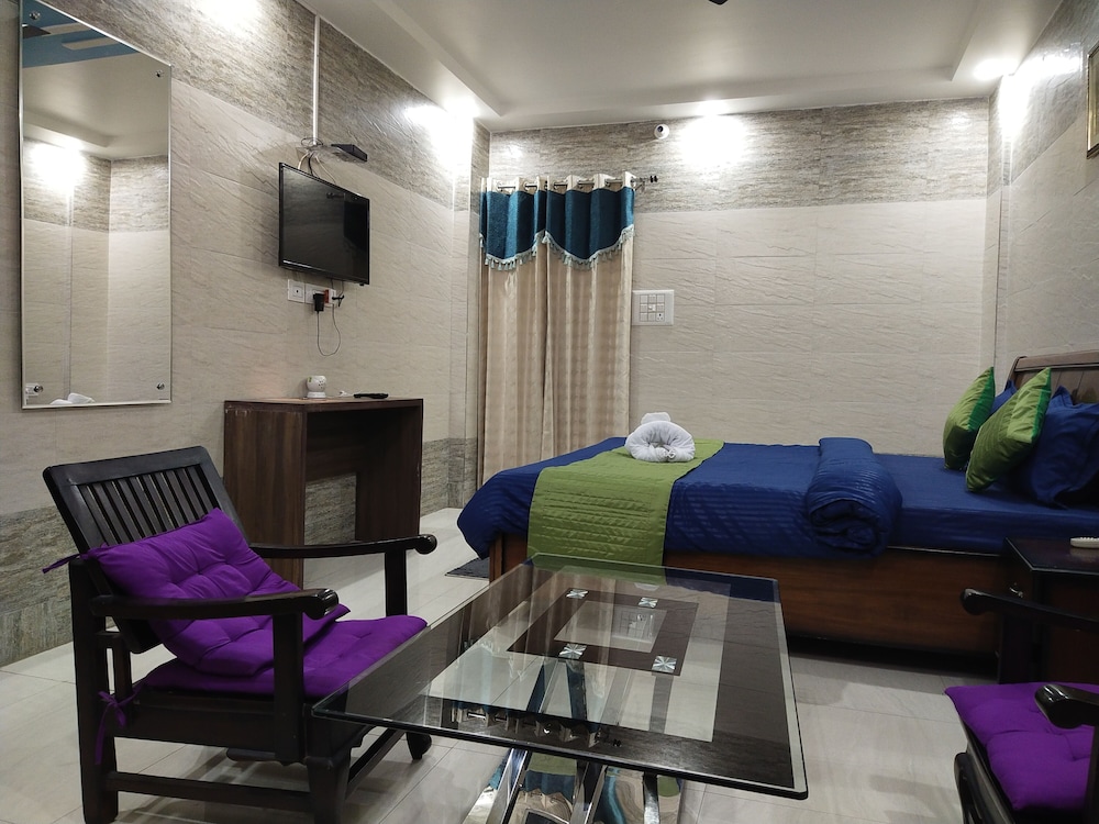 Hotel Gangotri — Haridwar