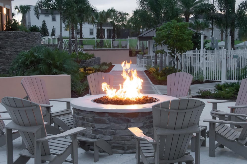 Ultimate Resort Retreat Stunning 6 bedroom Haven - photo 29