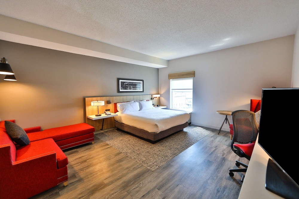 Hilton Garden Inn Savannah Historic District - photo 13