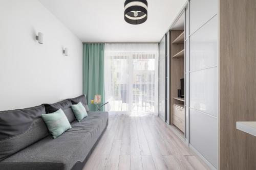 Apartament w Spokojnej Okolicy z Parkingiem by Noclegi Renters — 4-Star Luxury Hotel in Krakow, Poland