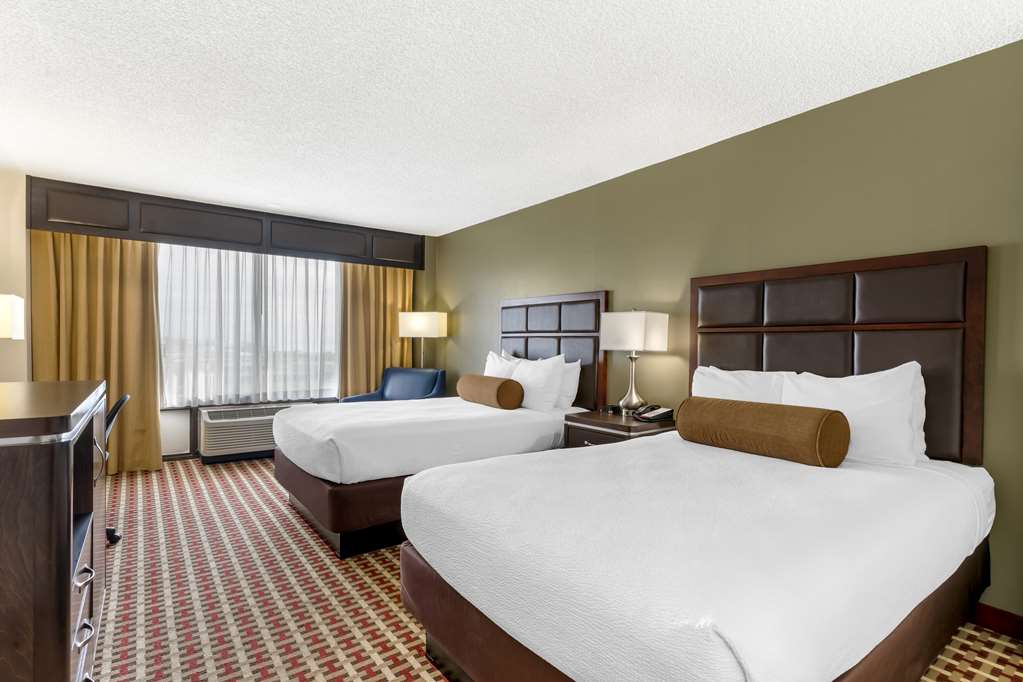 Best Western Plus Grosvenor Airport Hotel - photo 21