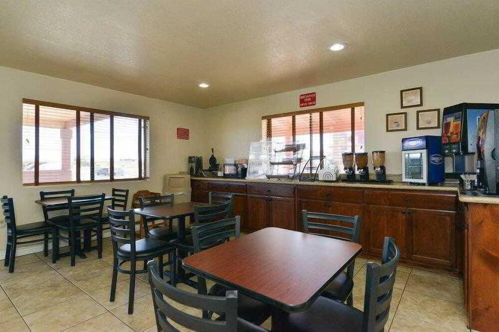 Best Western Western Skies Inn - photo 13