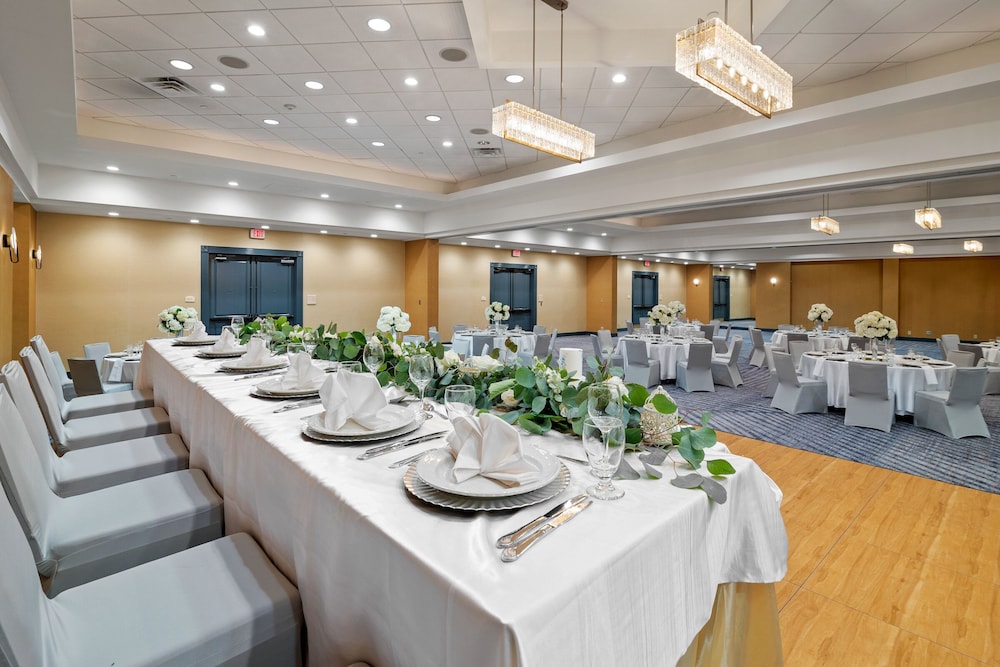 Crowne Plaza Houston Med Ctr Galleria Area by IHG - photo 80