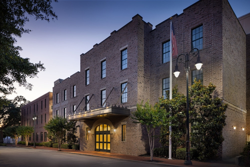 Residence Inn by Marriott Savannah Downtown Historic Distric - photo 36