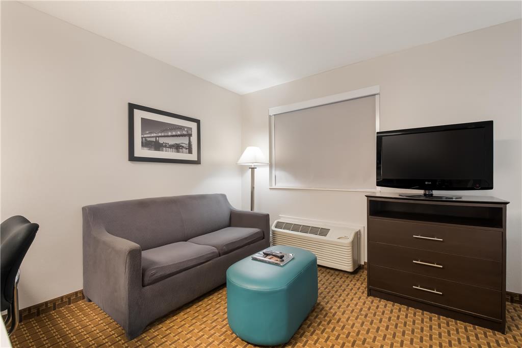 MainStay Suites Chattanooga Hamilton Place - photo 37