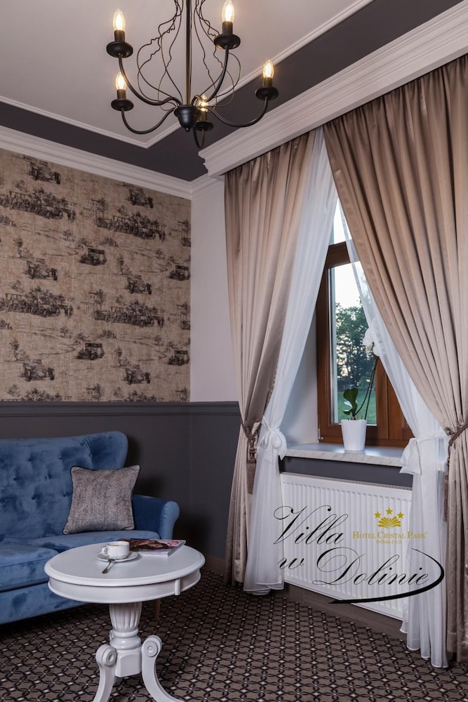 Willa w Dolinie — 4-Star Luxury Hotel in Tarnow, Poland