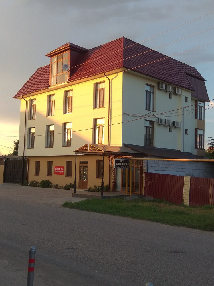 Nokhcho Star in Groznyy, Russia