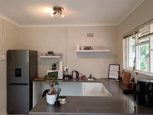 A spacious Haven near Bloubergstrand beach