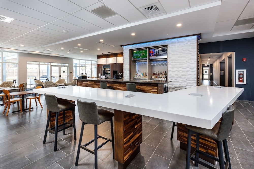 Courtyard by Marriott Pensacola I 10 West - photo 3