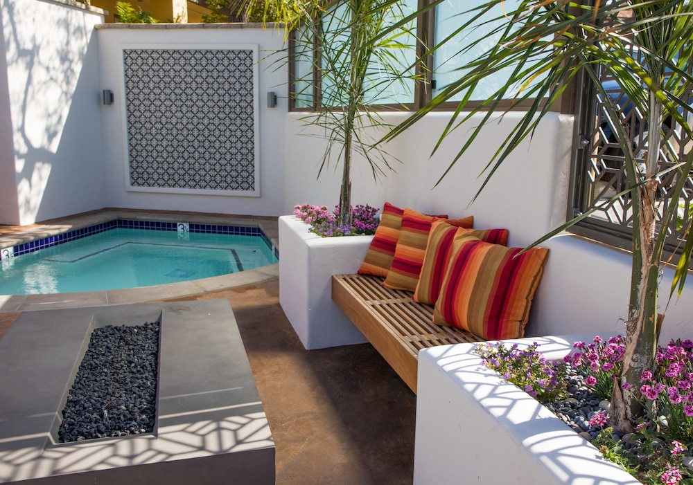 Hotel Abrego - photo 20