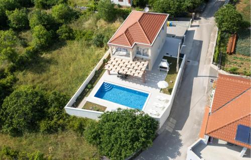 Stunning Home In Primorski Dolac — 5-Star Luxury Hotel in Primorski Dolac, Croatia