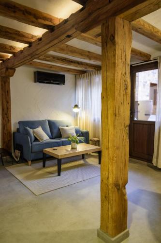 Las Horneras — 4-Star Luxury Hotel in Cobeta, Spain