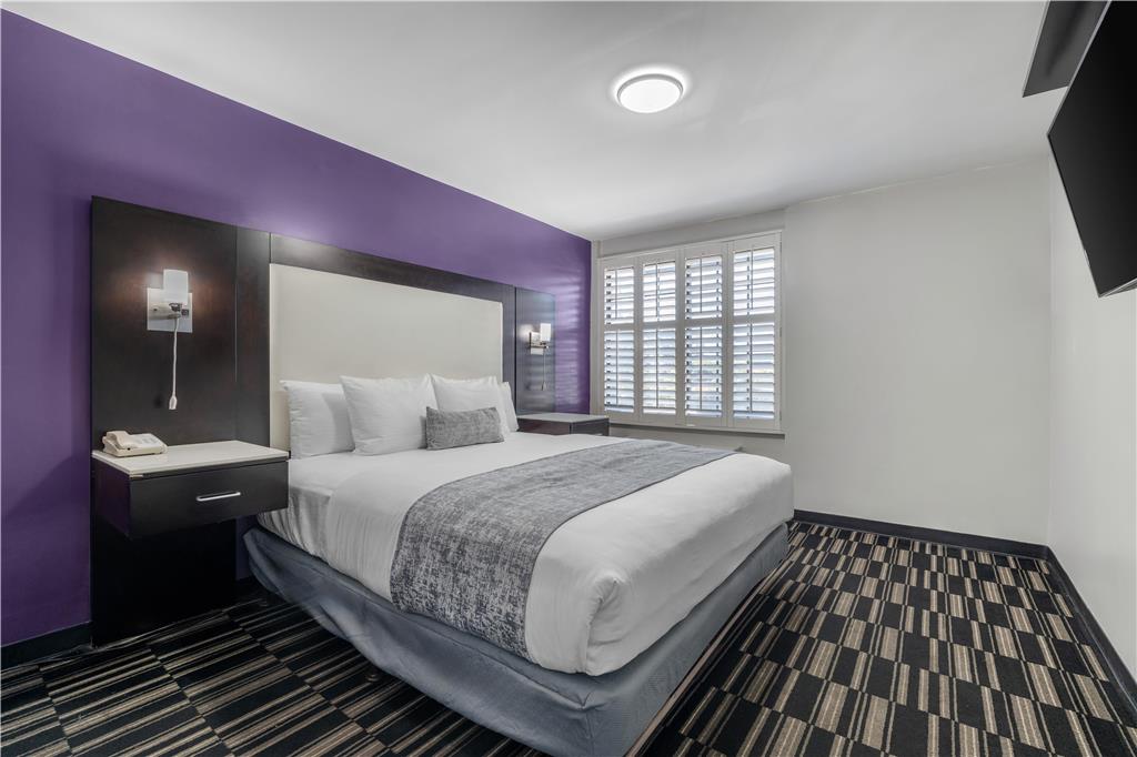 SureStay Hotel by Best Western Beverly Hills West LA - photo 13