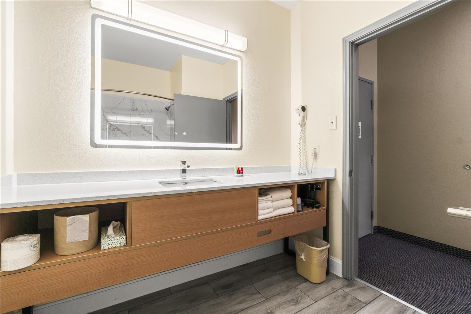 Americas Best Value Inn & Suites Livingston - photo 29