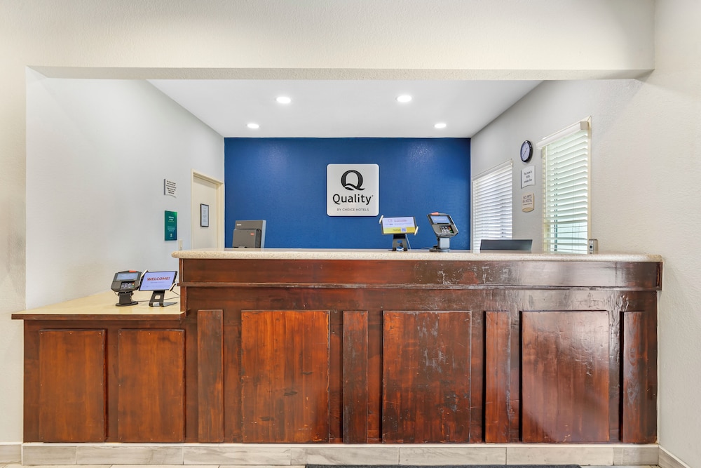 Quality Inn & Suites Keokuk North - photo 24