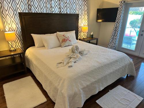 Spacious 4br 2 5ba Family Retreat Pool Near Beach — Pompano Beach