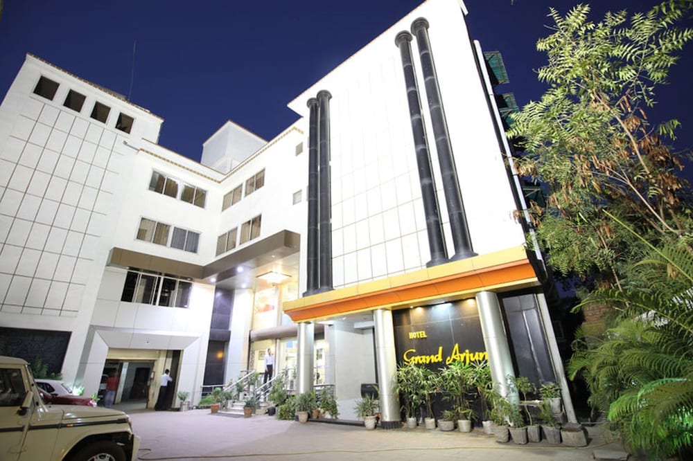 Hotel Grand Arjun in Raipur, India