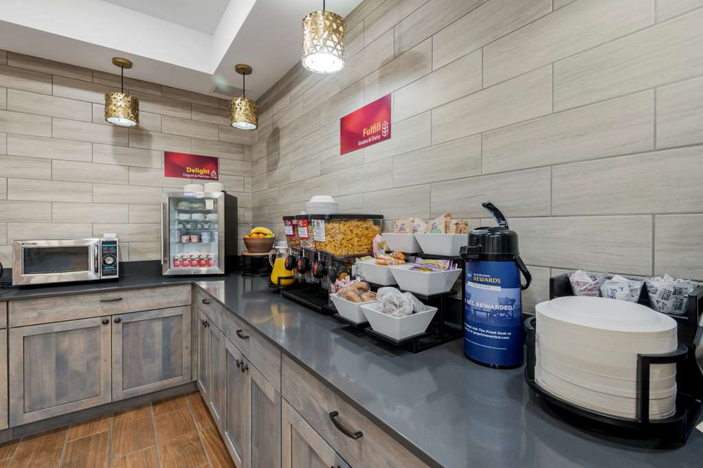 Best Western Plus Rumford Falls - photo 35