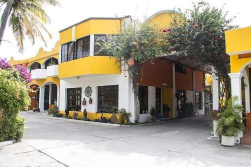 Hotel Pasabien in Rio Hondo, Guatemala