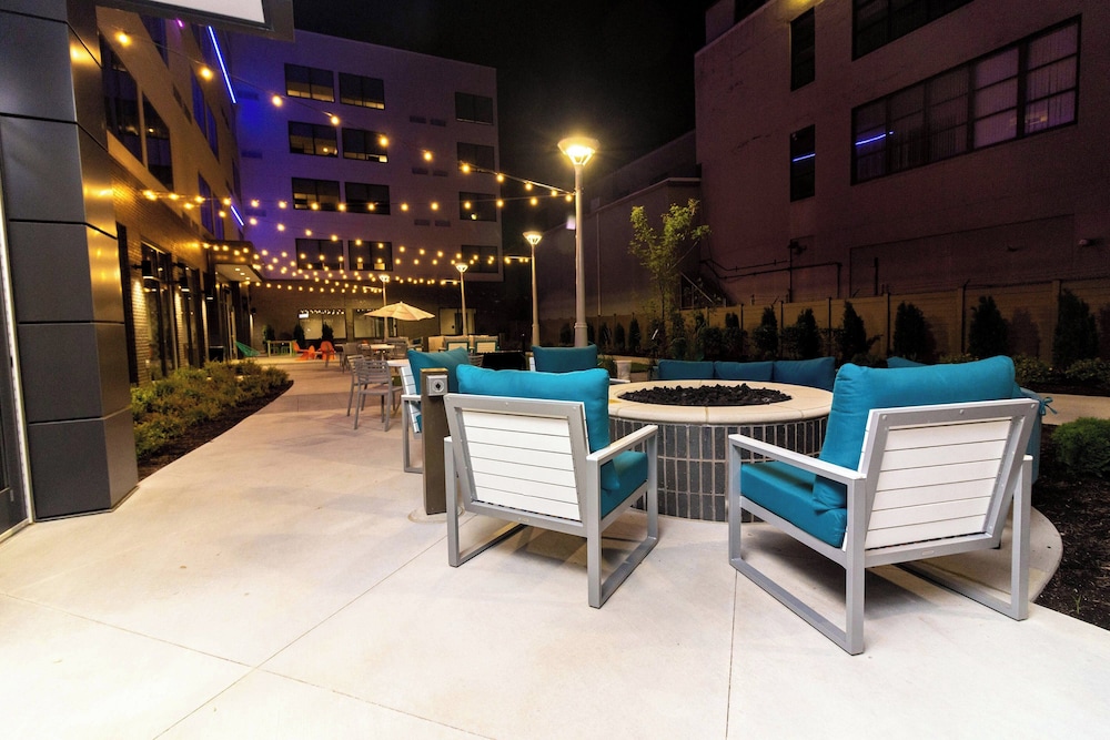 Aloft St. Louis Cortex - photo 32