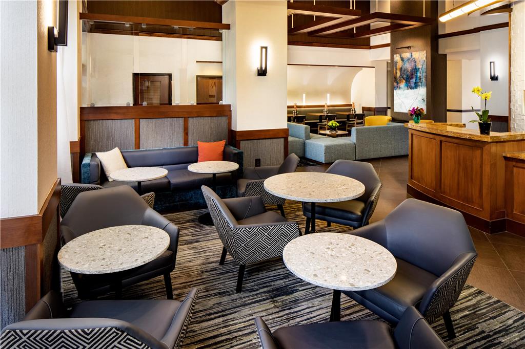 Hyatt Place Topeka - carbon neutral hotel in Topeka