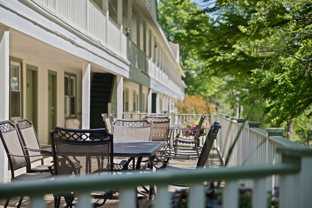 Loge Lenox - photo 36