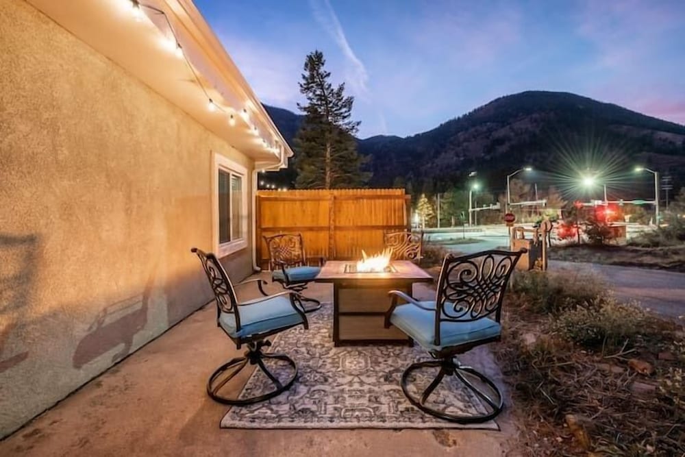 Mountain Studio - featured photo