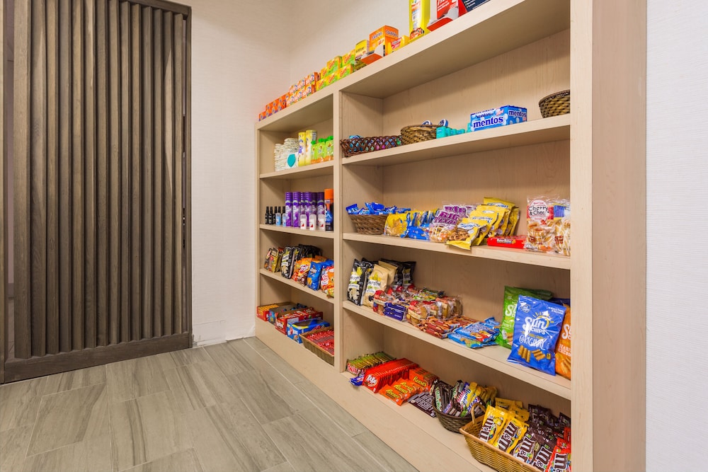 Holiday Inn Express and Suites Petersburg Fort Lee by IHG - photo 30