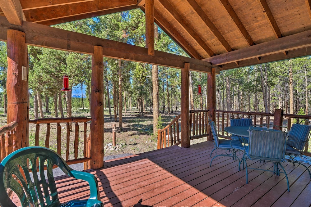 6 Mi to Turquoise Lake Retreat with Covered Deck in Leadville, United States