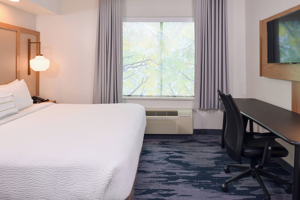 Fairfield by Marriott Inn & Suites Pittsburgh New Stanton - photo 8