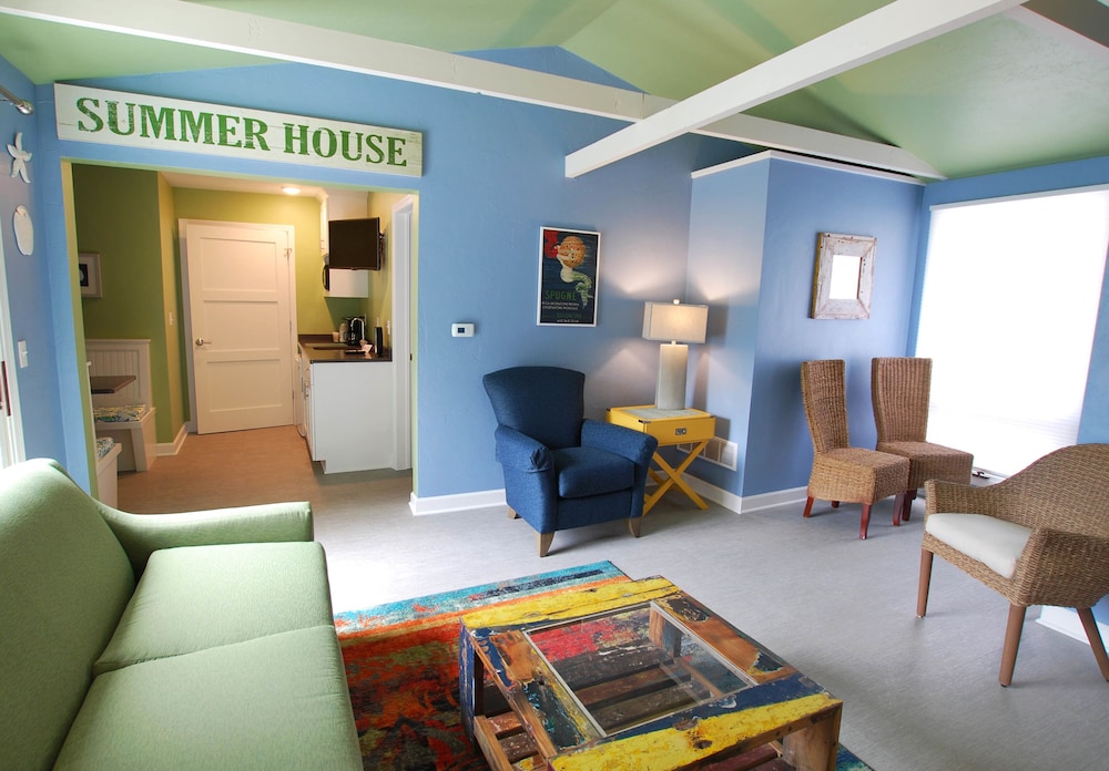 Homestead Suites Fish Creek - photo 43