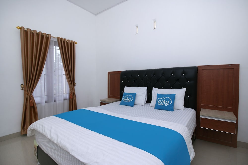 Noah Hotel Silangit in Parapat, Indonesia