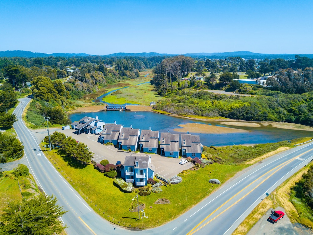 The Beach House Inn - featured photo