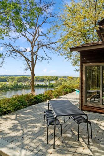Riverfront Inn - photo 46