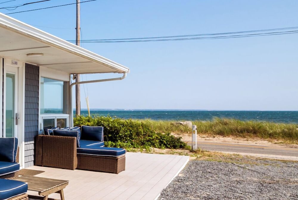Breakwater Hotel - photo 20