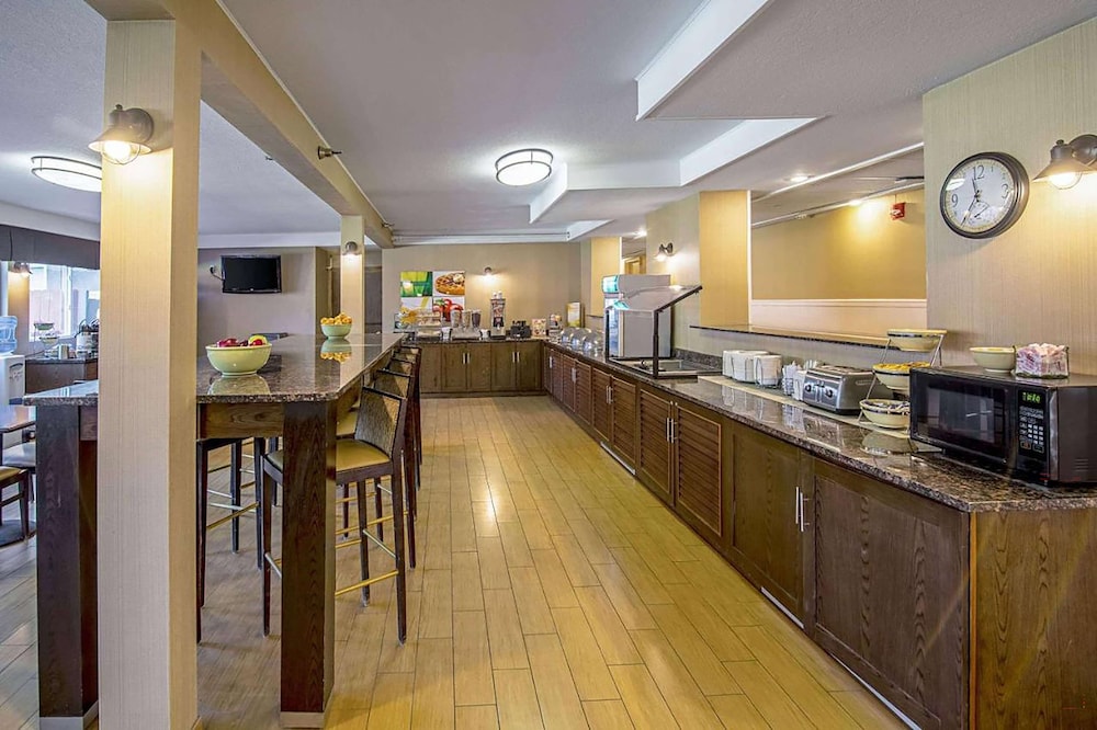 Roosevelt Hotel - photo 20
