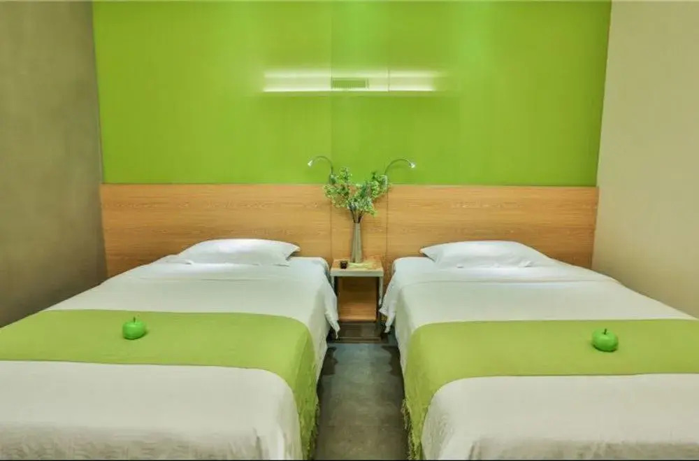 Yue Lai Hotel — hotel in Yantian