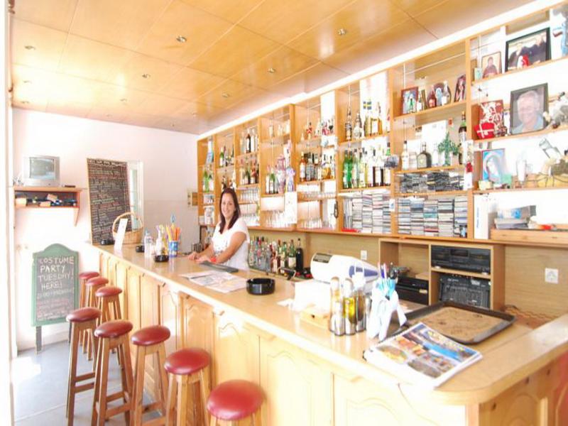 Sevi Sun Studios and Apartments