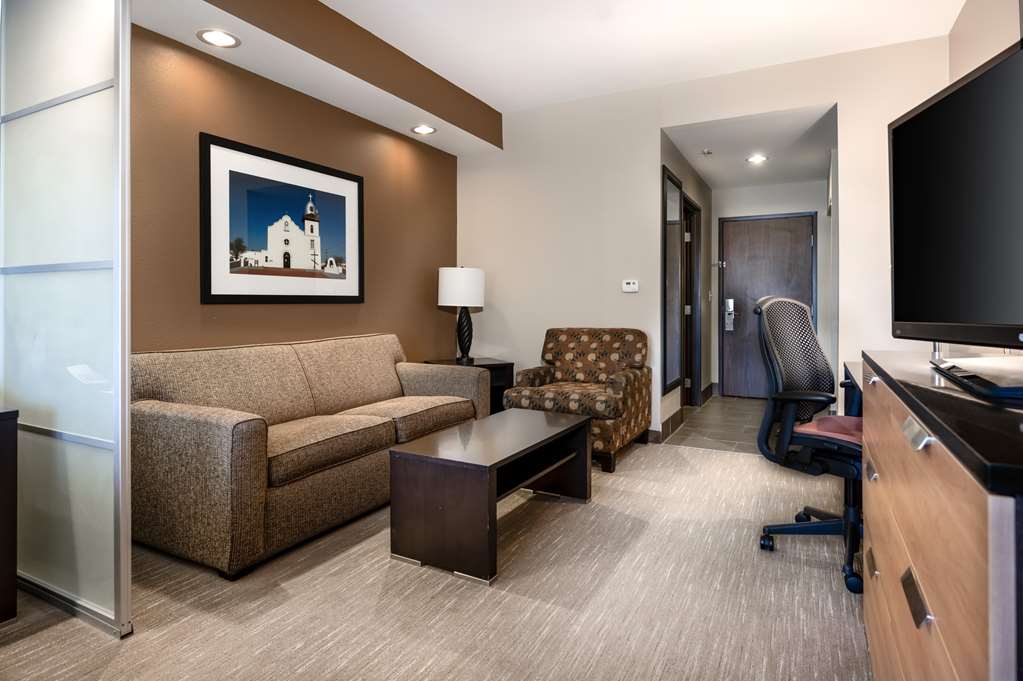 Best Western Premier Bryan College Station - photo 20
