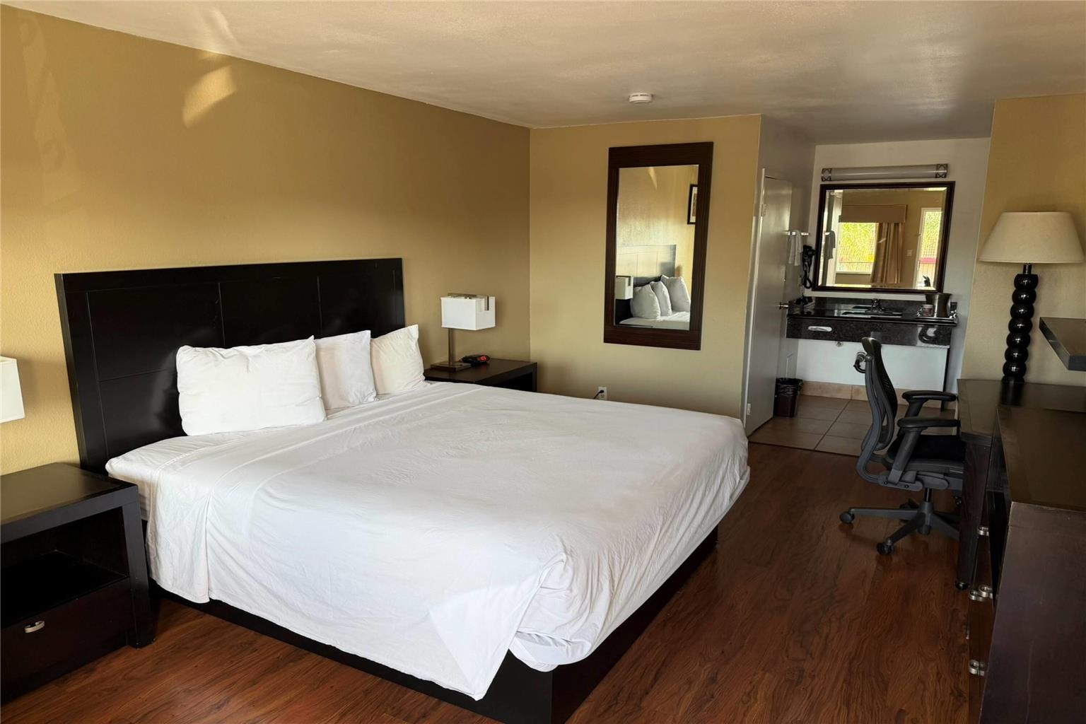 Travelodge by Wyndham Hemet CA - photo 25