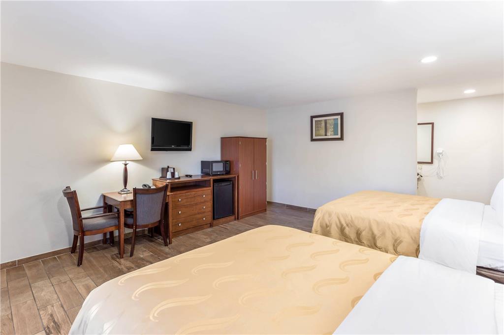Quality Inn Escondido San Diego North County - photo 20