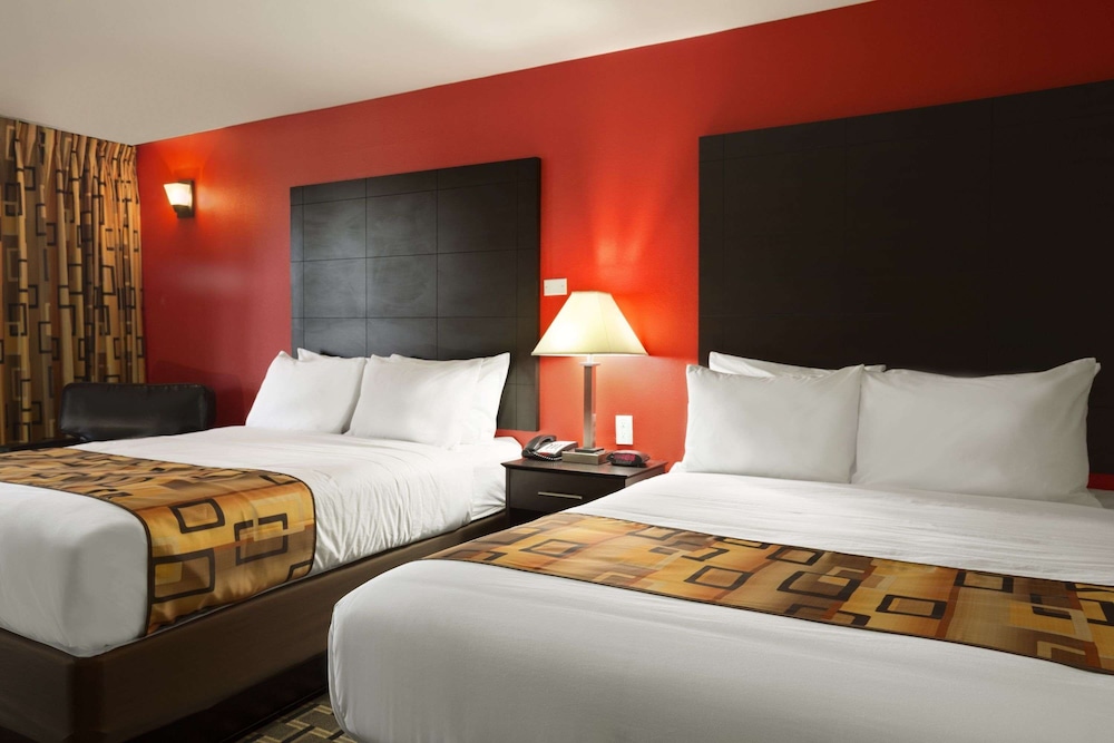 Days Inn by Wyndham Henryetta - photo 14