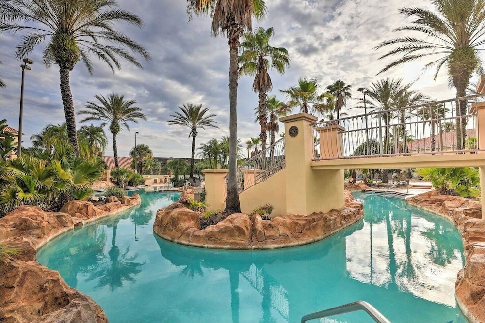 Disney Area 4BR Townhome Resort Amenities — 4-Star Luxury Hotel in Davenport, United States
