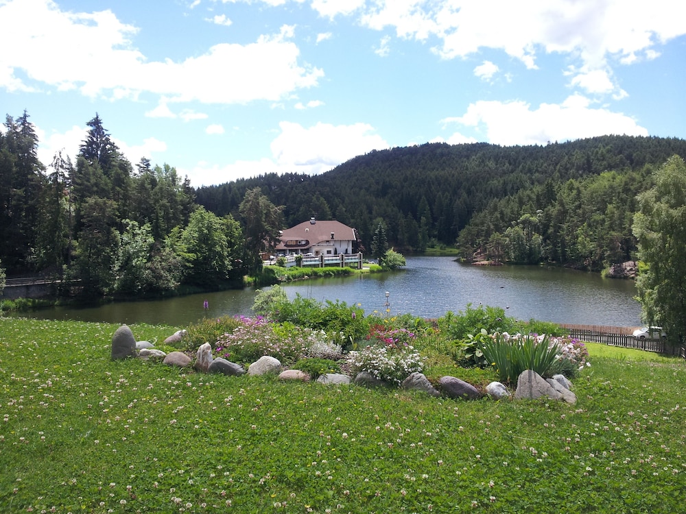 Hotel Am Wolfgrubenersee — hotel in Soprabolzano