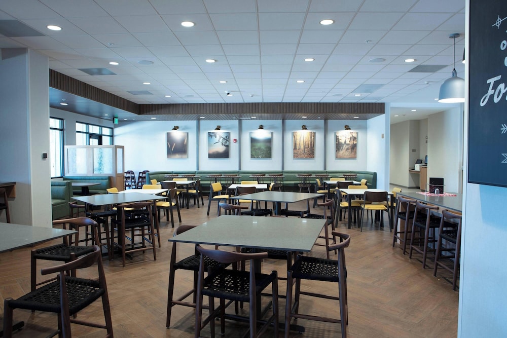 Fairfield Inn & Suites by Marriott Virgin Zion National Park - photo 48