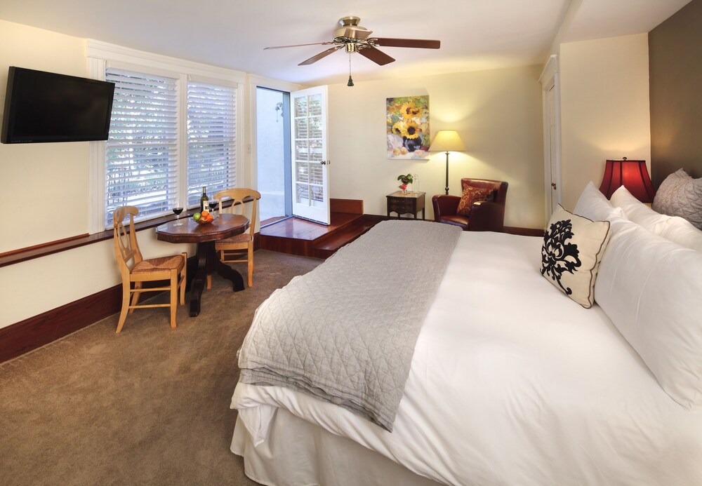 Calderwood Inn - photo 15