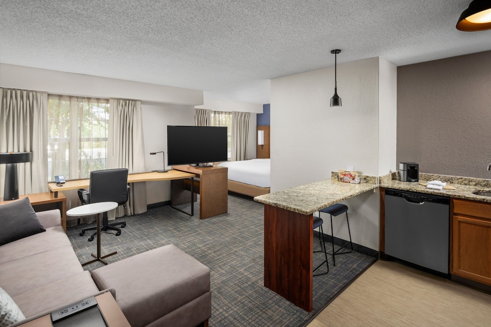 Residence Inn by Marriott Orlando East UCF Area - photo 12