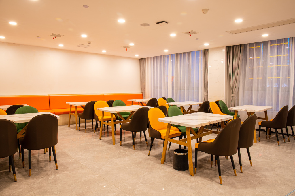 Green Tree Inn in Fuyang, People's Republic of China