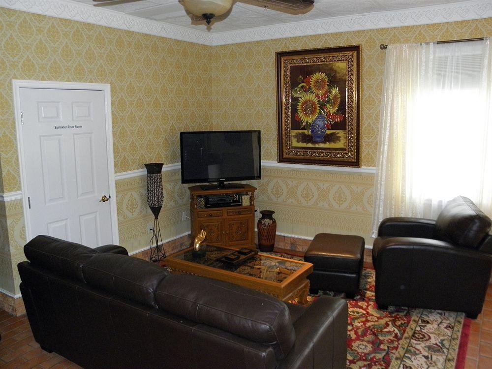 Dover Garden Suites - photo 13