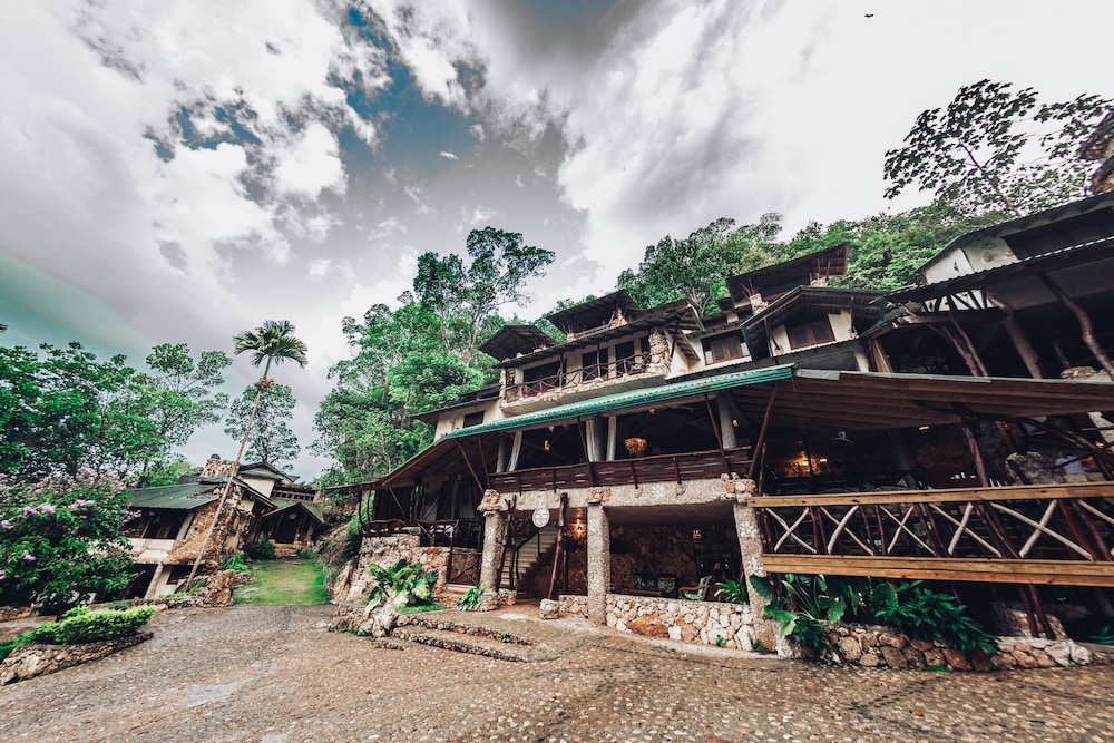 Altos de Caño Hondo pet-friendly hotel Sabana De La Mar